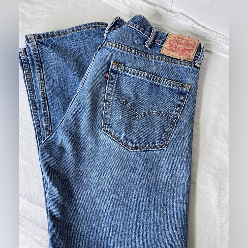 Levis 505 Jeans Mens 38x30 Blue Relaxed Fit Regular Straight Leg Dad Medium Wash